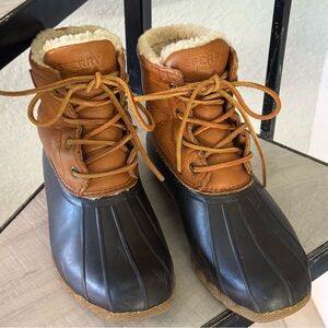 SPERRY Women’s Saltwater Lux Duck Boot